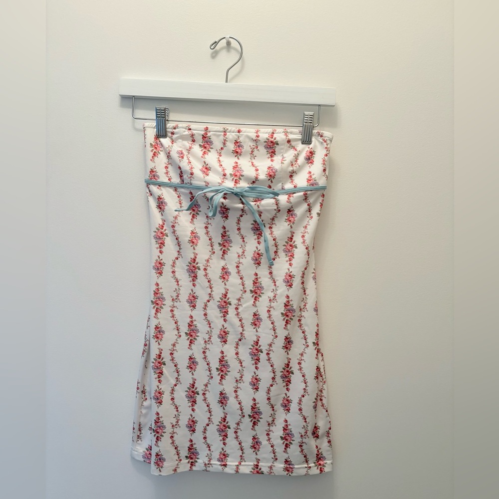 Edikted White Floral Strapless Dress with Blue Tie